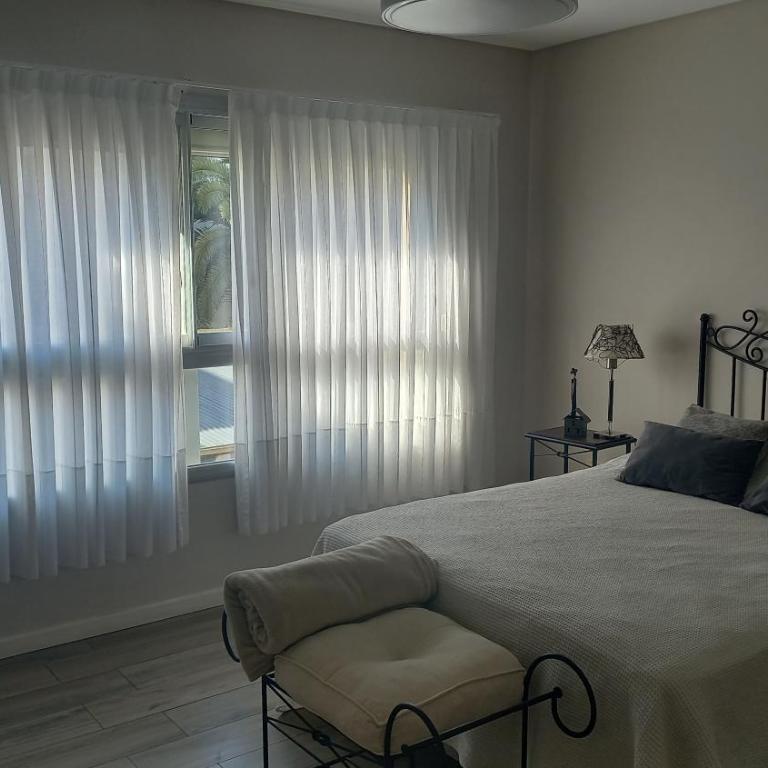 Apartamento zona La Perla a metros de la playa con balcon terraza y parrilla - Apartamento de 2 dormitorios - 7