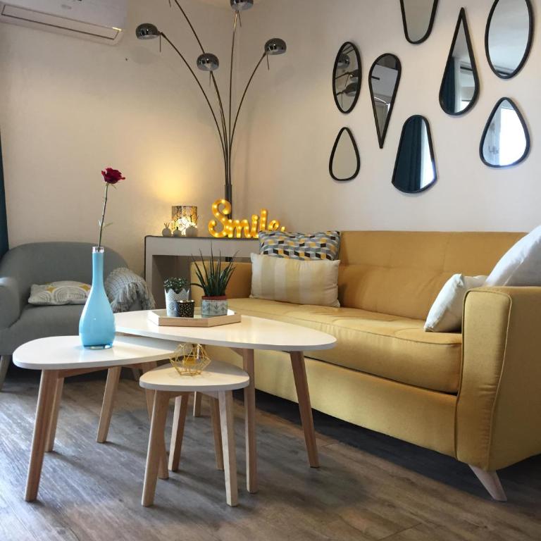 1 Chambre, 1 P'tit dèj', 1 Sourire - Studio avec Terrasse - 2