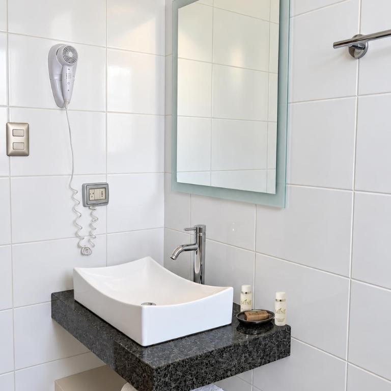Mint Hotel - Habitación Doble Superior - 6