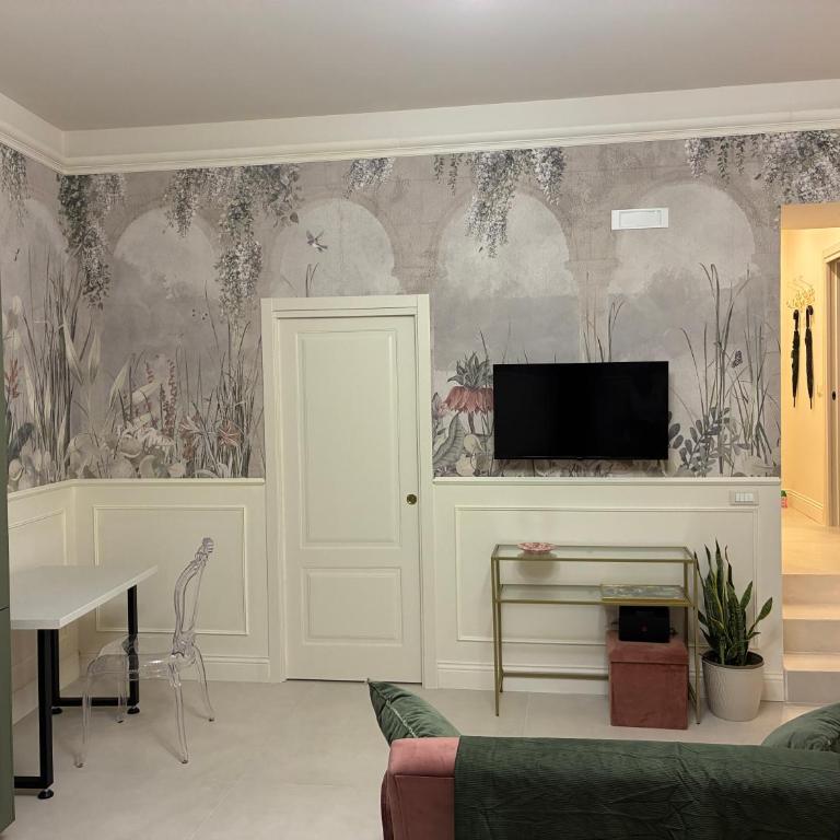 The Love Nest - One-Bedroom Apartment - 20