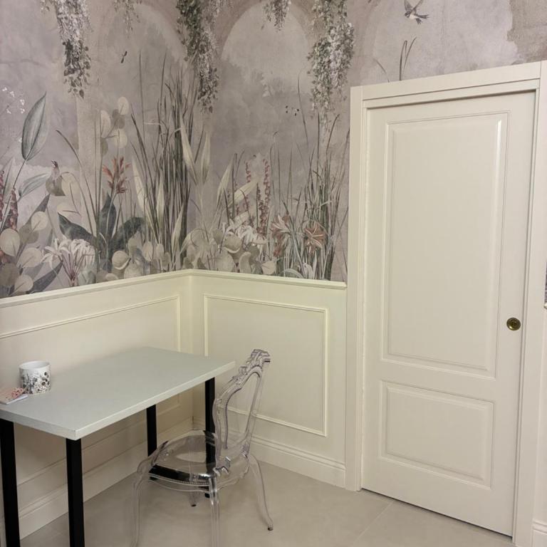 The Love Nest - One-Bedroom Apartment - 21