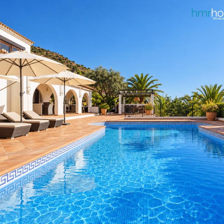Villa Alexia by HMR Holidays - Villa frente a la playa - 1