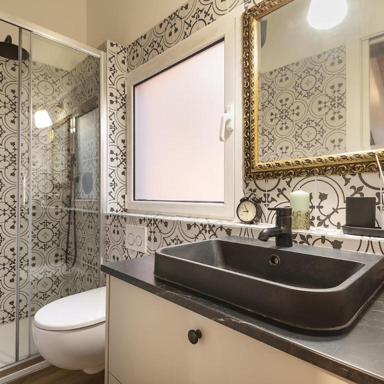 Little Vogue Milan Last Floor and terrace M1 Pasteur - One-Bedroom Apartment - 19
