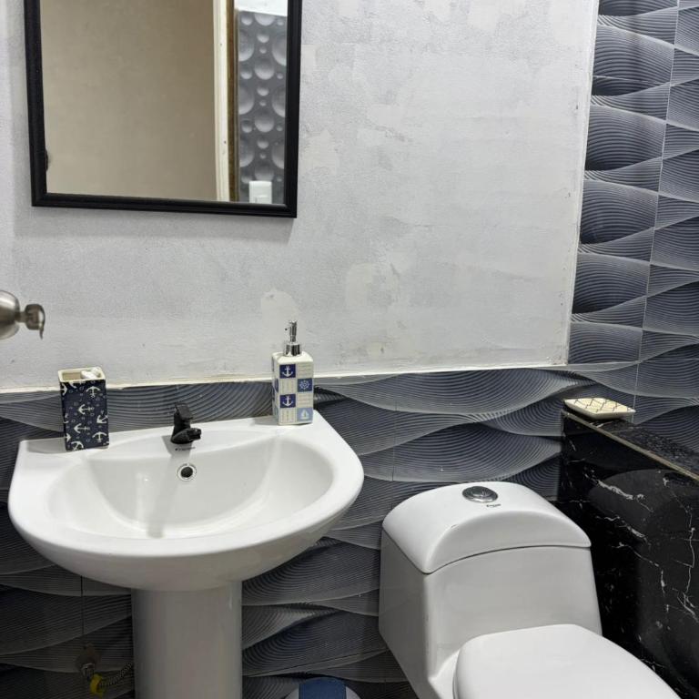Beautifull private room - Twin Room with Private Bathroom - 3