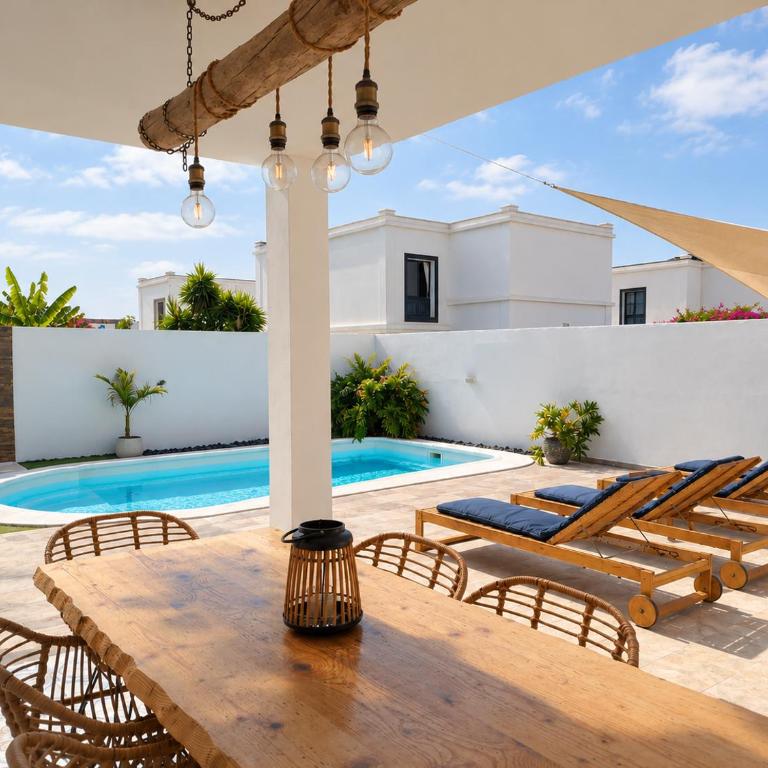 Villa Stefi - Three-Bedroom Villa - 1