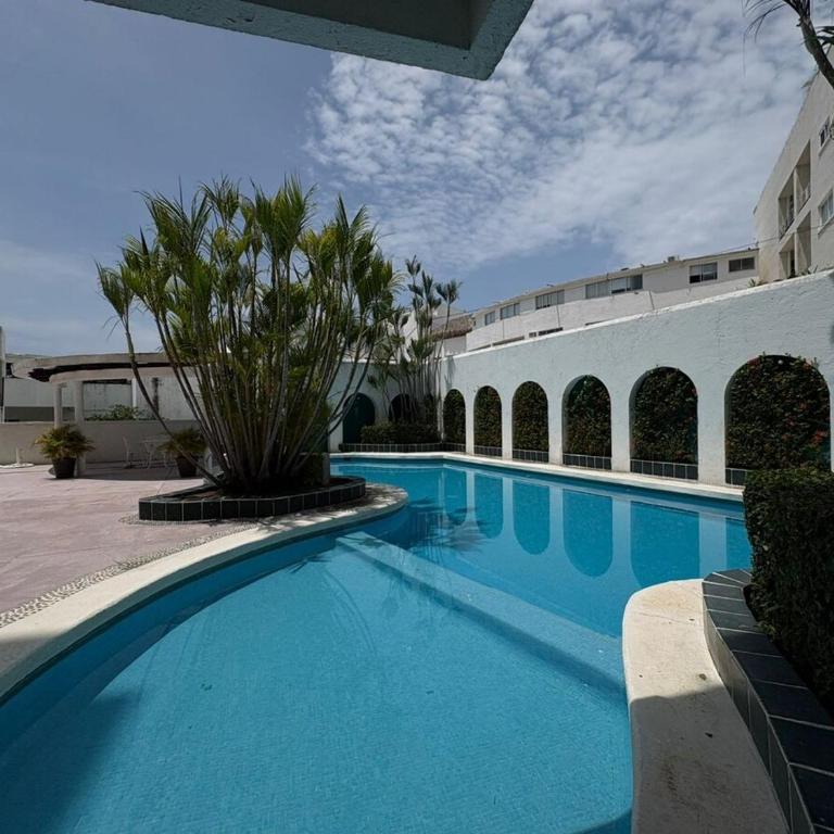 Beautiful apartment near the Coast - Two-Bedroom Apartment - 14