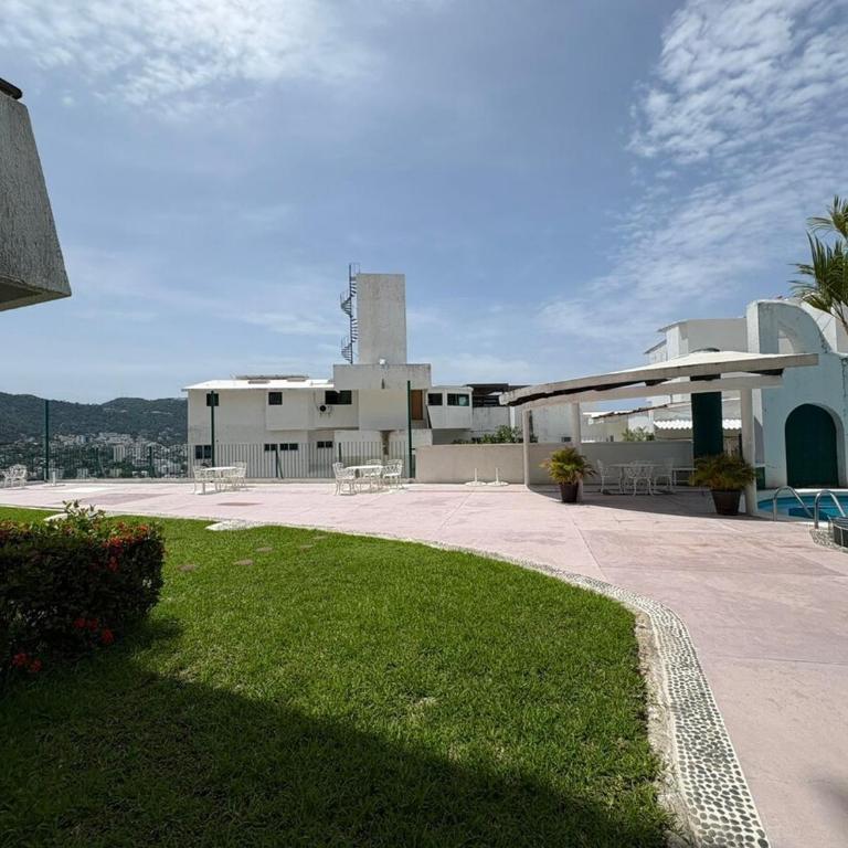 Beautiful apartment near the Coast - Two-Bedroom Apartment - 20