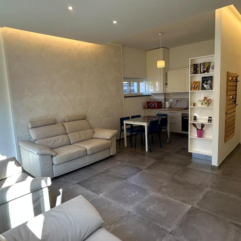 Casa Rosella - Appartamento con 2 Camere da Letto - 3