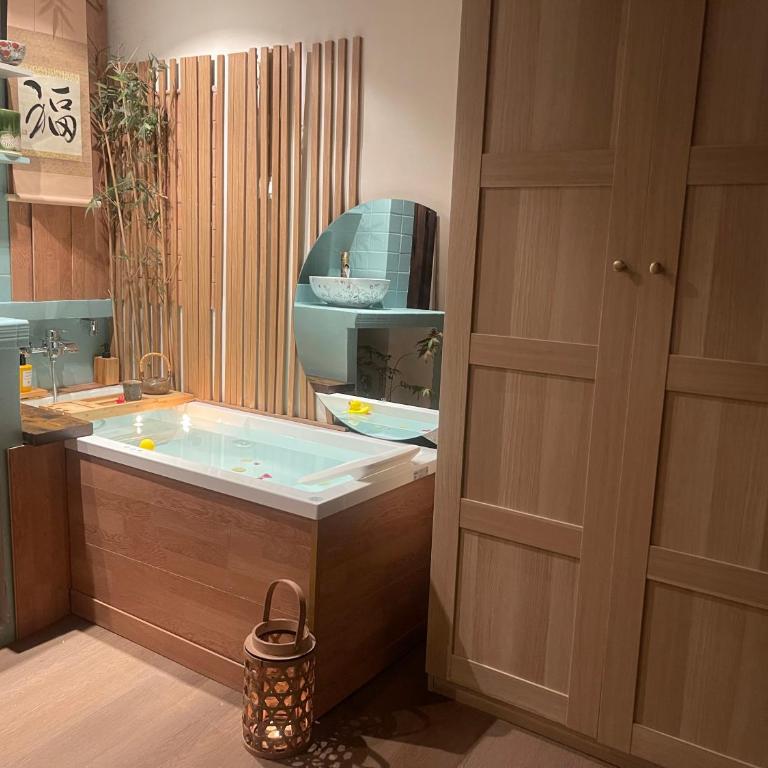 Midorigami Jacuzzi Suite Collection - a few steps from the Spanish Steps - Appartamento con 1 Camera da Letto - 1