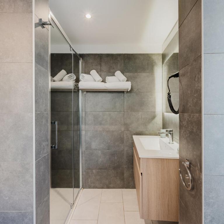 Residenza Scaligera - Double Room with Private Bathroom - 9