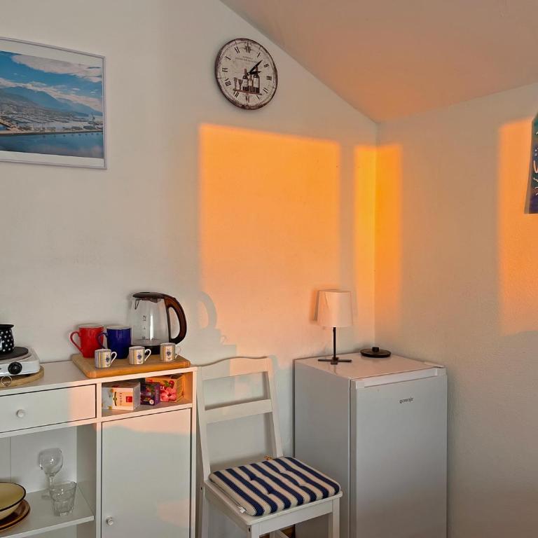 Private rooms - Tivat - Studio Apartman sa Pogledom na More - 7