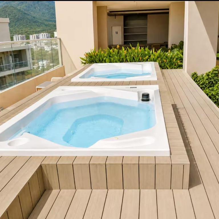 Terraz - One-Bedroom Apartment with Rooftop Spa Bath - 15