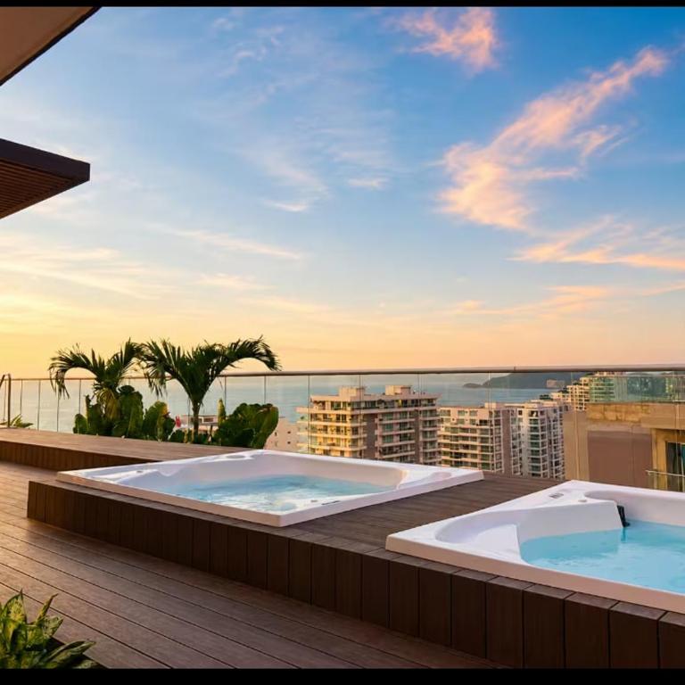 Terraz - One-Bedroom Apartment with Rooftop Spa Bath - 72