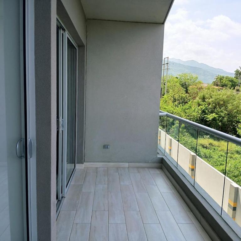 Terraz - One-Bedroom Apartment with Rooftop Spa Bath - 92