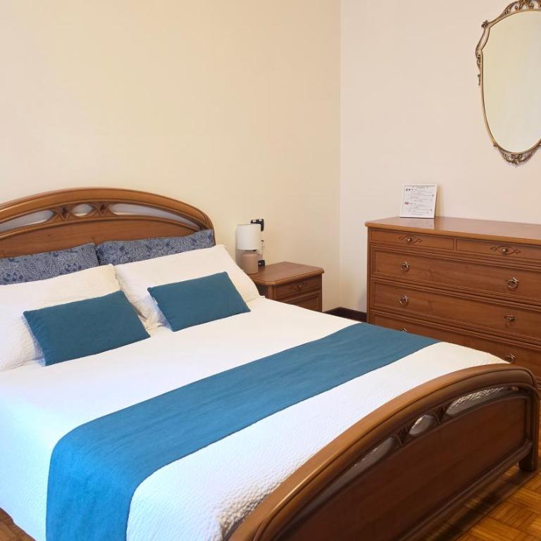 Centro storico con Garage Privato incluso - Appartamento con 2 Camere da Letto - 19