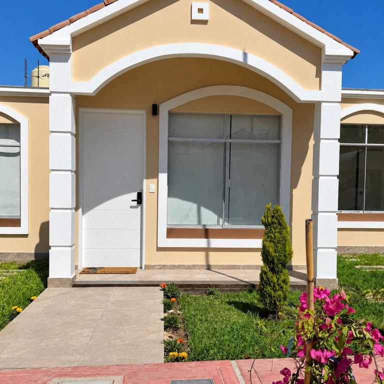Casa Bouganville Ica - Three-Bedroom House - 2