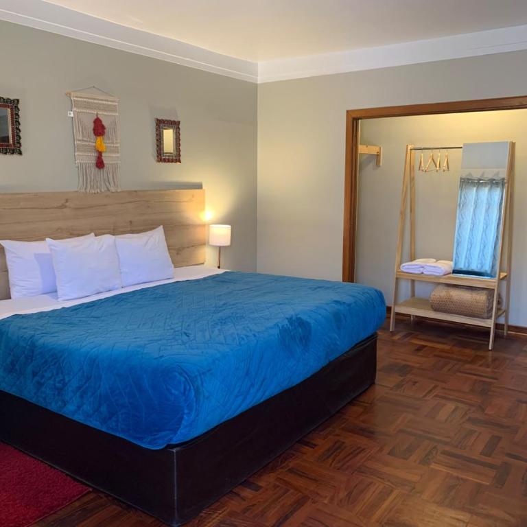 Yuraqtampu centenario - Five-Bedroom House - 78