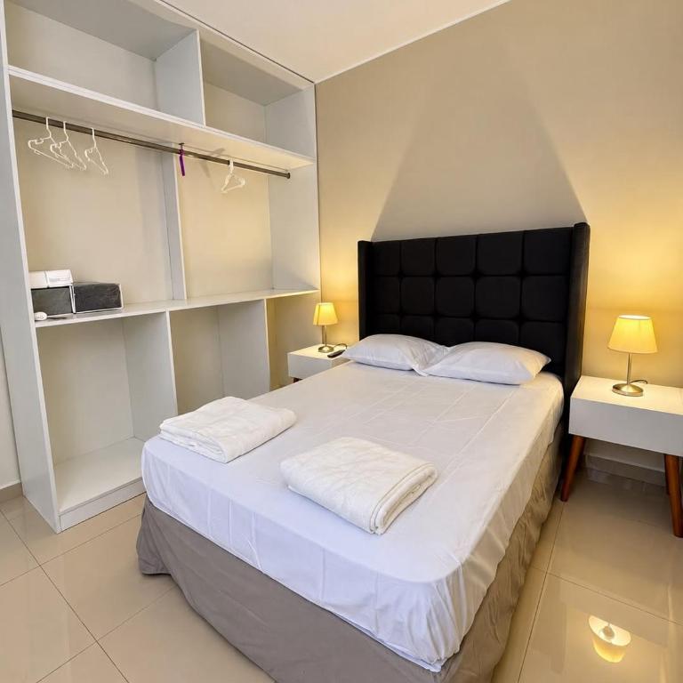 Casa Bouganville Ica - Three-Bedroom House - 9