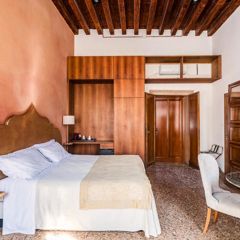 Ca' Cappellis - Luxury B&B and Exclusive Apartments - Deluxe Junior Suite - 4