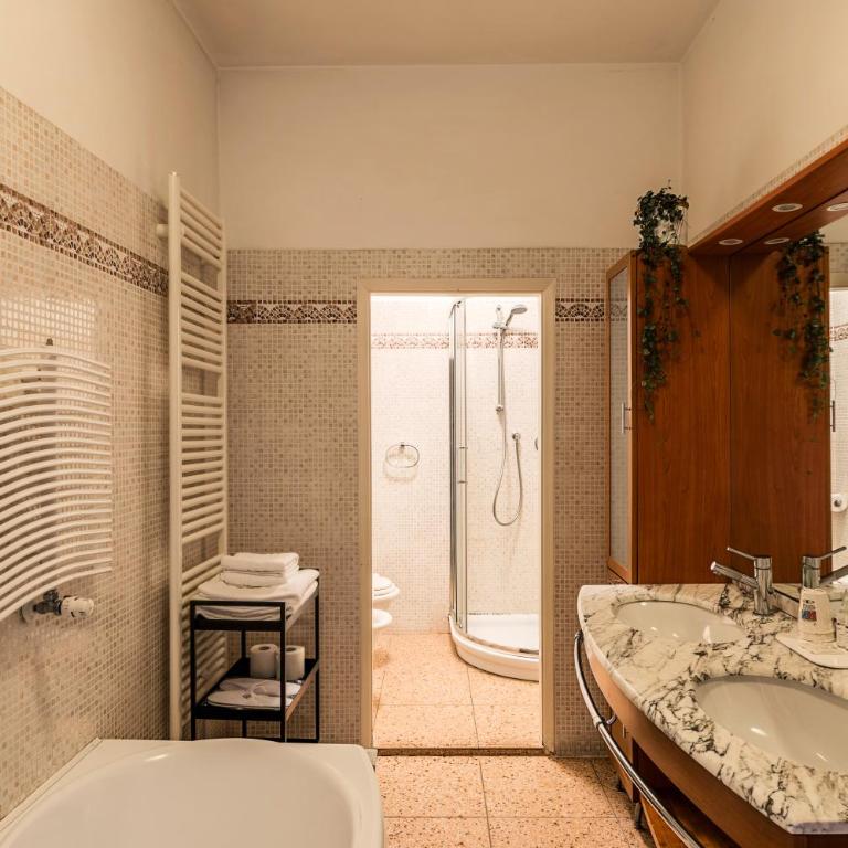 Ca' Cappellis - Luxury B&B and Exclusive Apartments - Junior Suite mit Kanalblick - 2