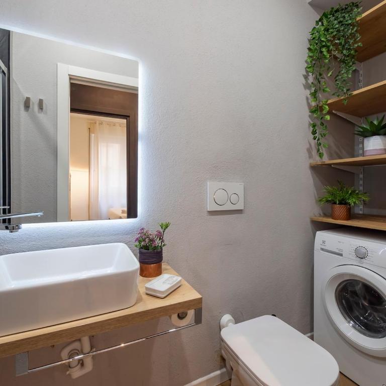 Xenia Milano - 3 room apt in Via Laurana 5 - Appartamento con 2 Camere da Letto - 49