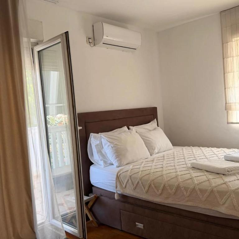 Apartments Poznanovic - Apartman s 1 Spavaćom Sobom i Pogledom na More - 3