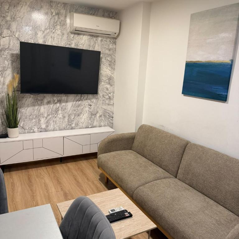 MoStar - One-Bedroom Apartment - 3