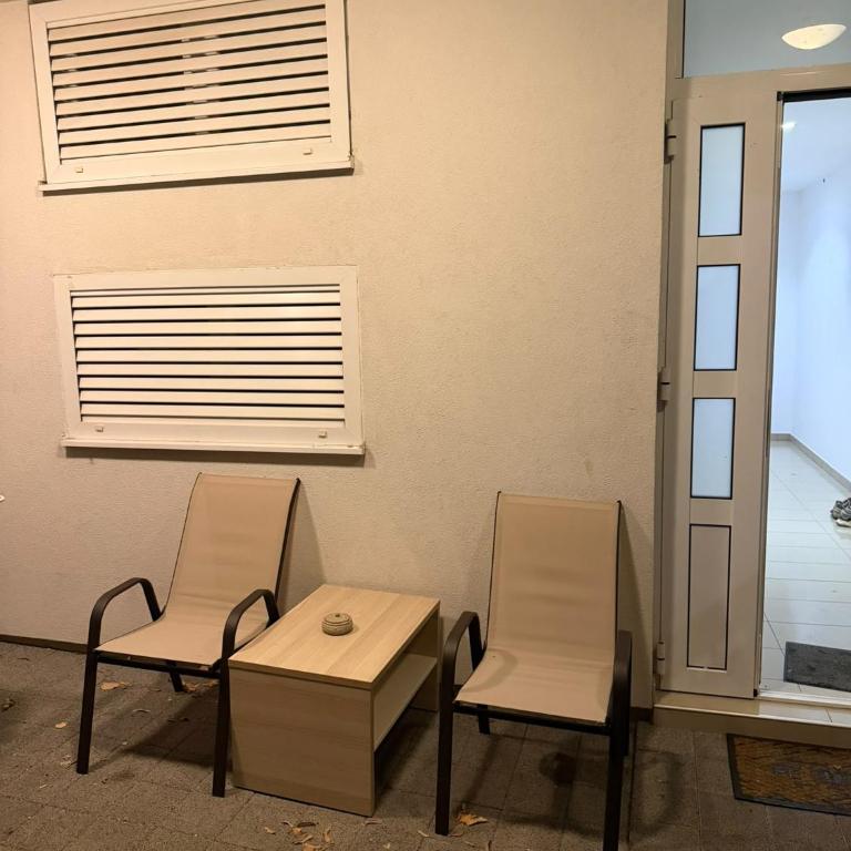 MoStar - One-Bedroom Apartment - 7
