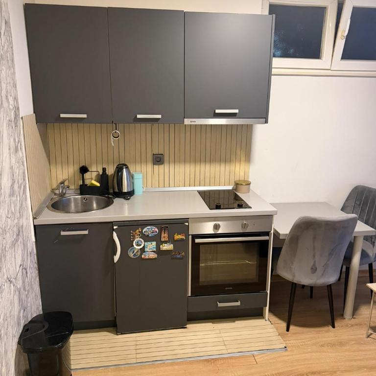 MoStar - One-Bedroom Apartment - 8