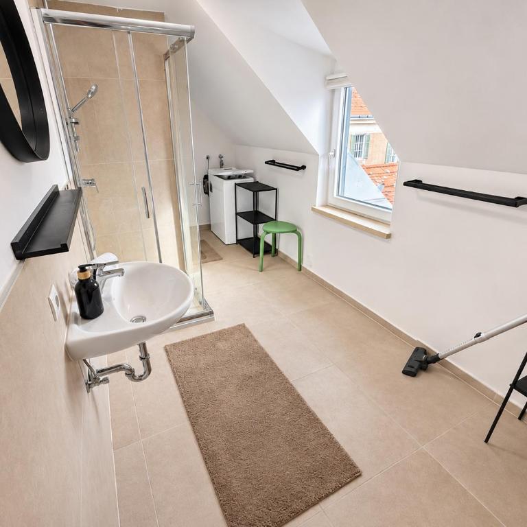 Casa Central Graz - Two-Bedroom Apartment - 3