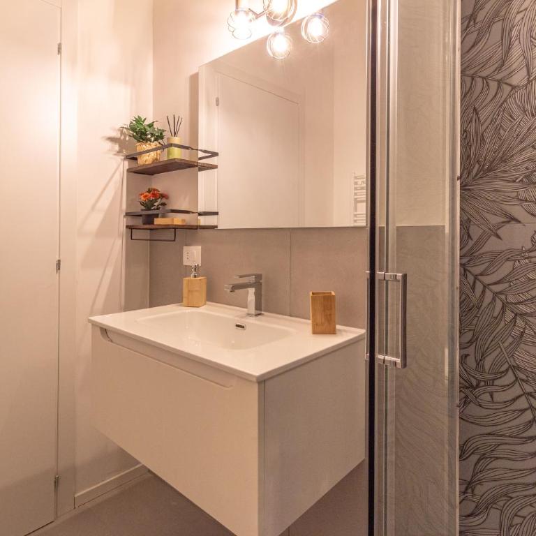 Style & Relax Just Steps From The Fair - Appartamento con 1 Camera da Letto - 18