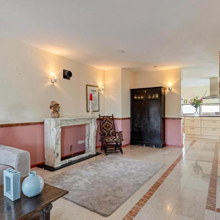 Urban Pearl - Apartment - 2