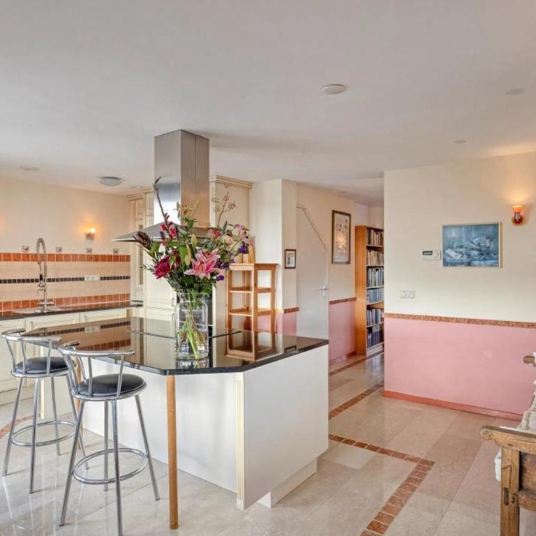 Urban Pearl - Apartment - 20