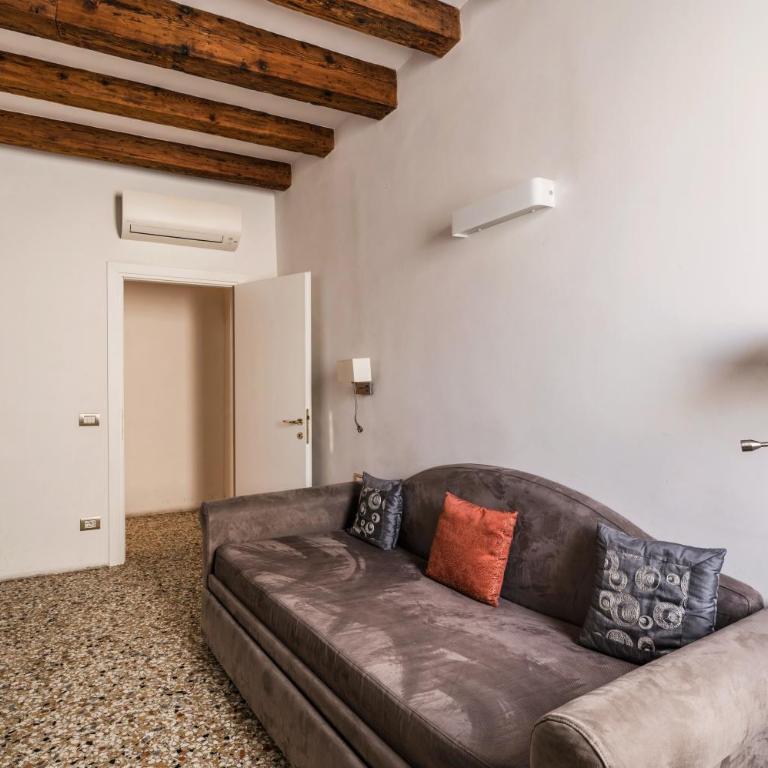 Ca' Dorè - Appartamento con 2 Camere da Letto - 30