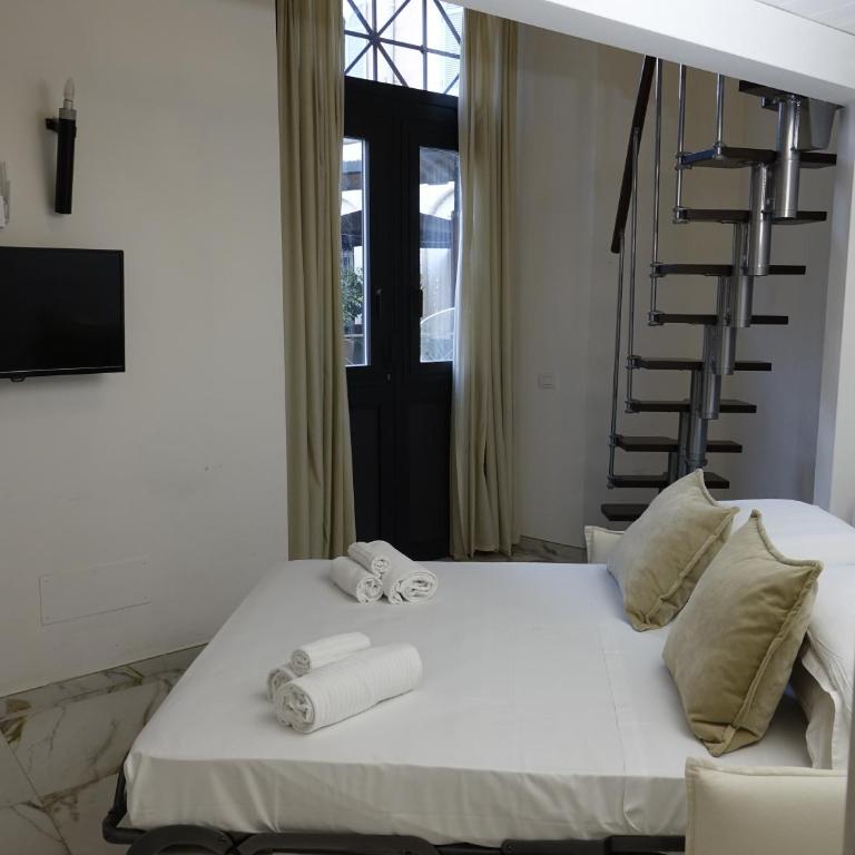 Helmirage Luxury Fori Imperiali - Superior Doppelzimmer - 4