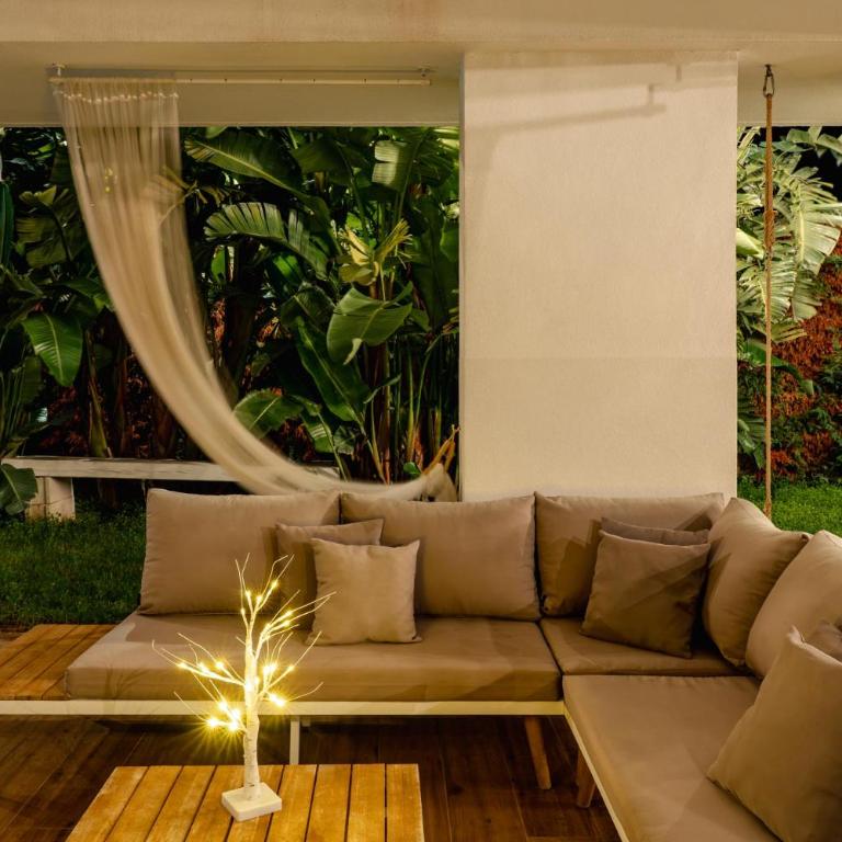 Villa Luce Luxury Accomodation - Three-Bedroom Villa - 8