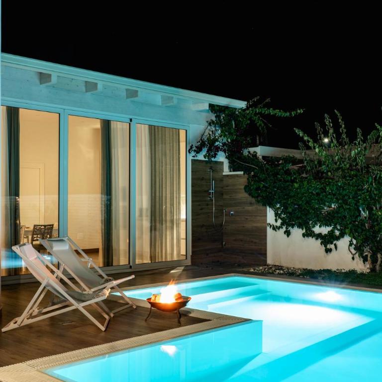 Villa Luce Luxury Accomodation - Three-Bedroom Villa - 16