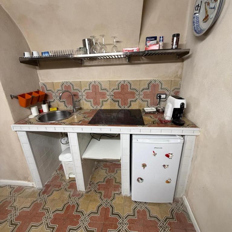 Casa storica Patrizia Pavimento in vasoli antichi caratteristici Al centro - Appartamento con 1 Camera da Letto - 16