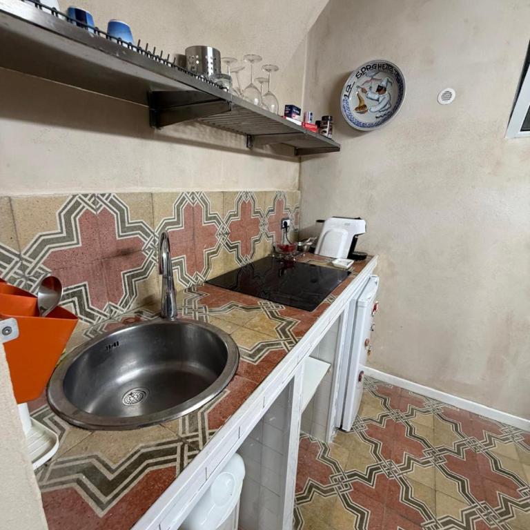 Casa storica Patrizia Pavimento in vasoli antichi caratteristici Al centro - Appartamento con 1 Camera da Letto - 22