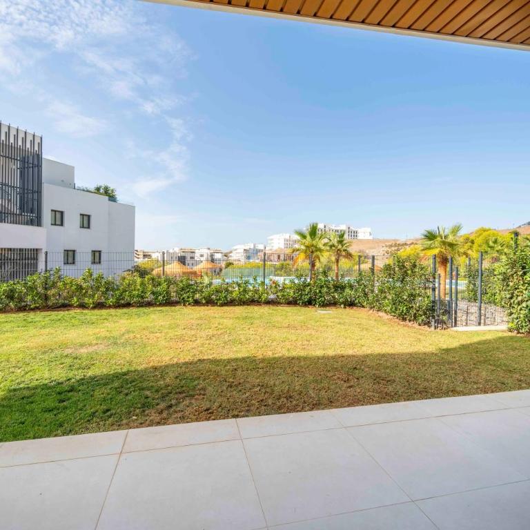 Palm Retreat, Wraparound Terrace Pool, Higuerón, Fuengirola - Apartment mit 3 Schlafzimmern - 33