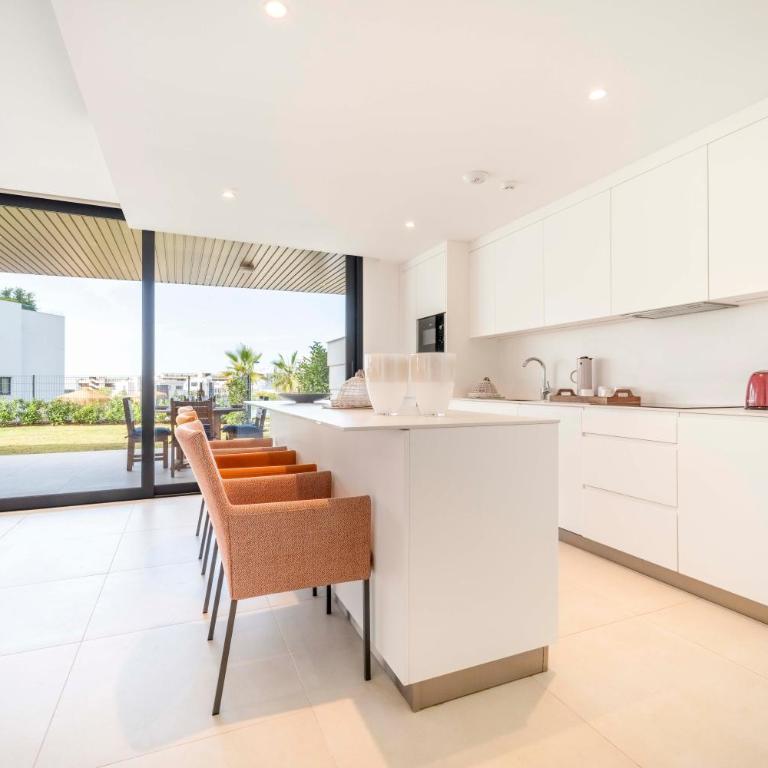 Palm Retreat, Wraparound Terrace Pool, Higuerón, Fuengirola - Apartment mit 3 Schlafzimmern - 34