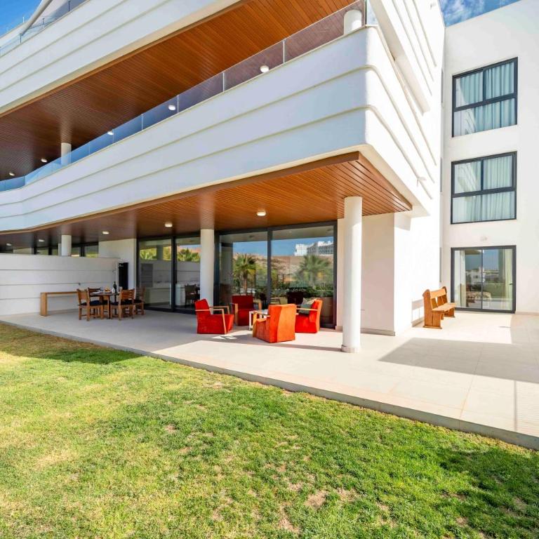 Palm Retreat, Wraparound Terrace Pool, Higuerón, Fuengirola - Apartment mit 3 Schlafzimmern - 38