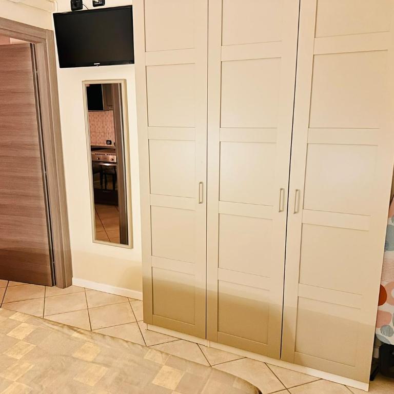 Gioia House - Appartamento con 1 Camera da Letto - 4