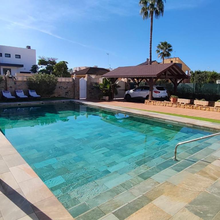 Roquetas de Mar Urbanisation villa with pool 3rd Line beach - Villa - 19