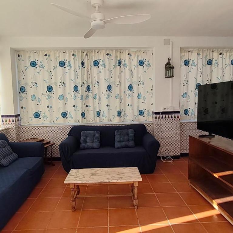 Roquetas de Mar Urbanisation villa with pool 3rd Line beach - Villa - 37