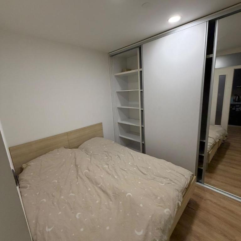 MoStar - One-Bedroom Apartment - 13