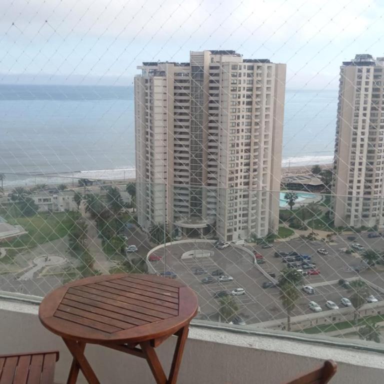 Apartamento a pasos del mar - Three-Bedroom Apartment - 1