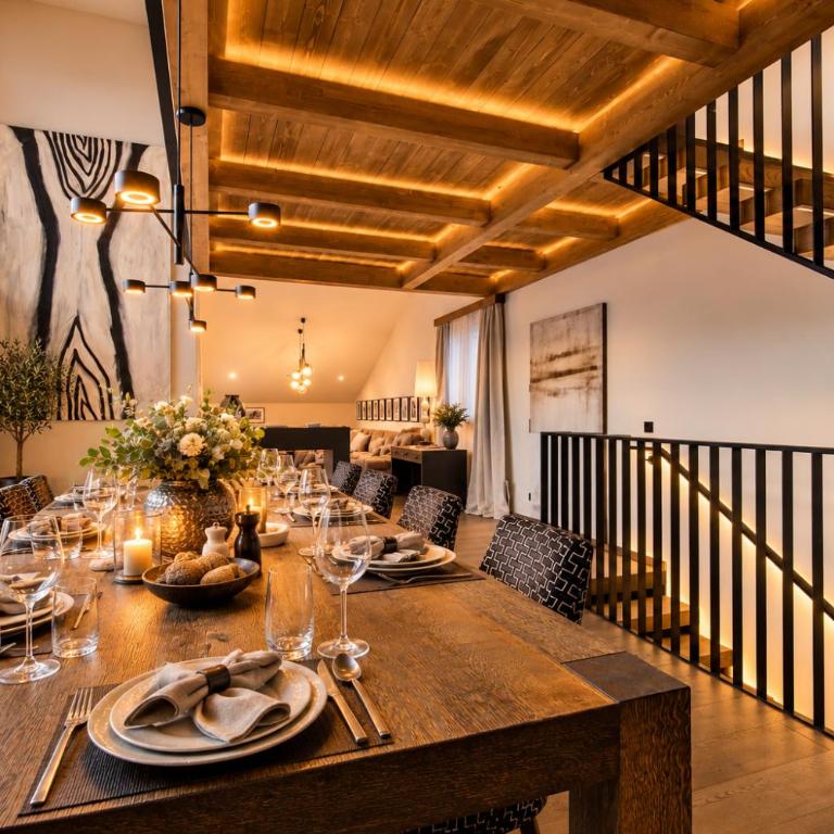 Hideaway Apartment - Three-Bedroom Apartment - 8