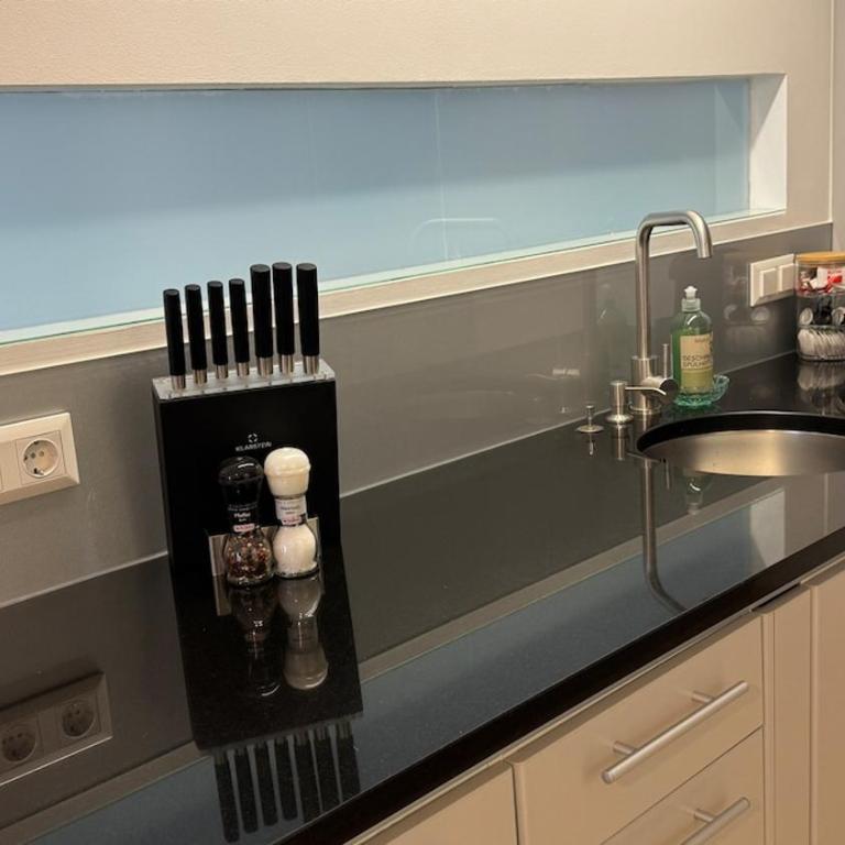 Altbaucharme mitten in Graz - Two-Bedroom Apartment - 2