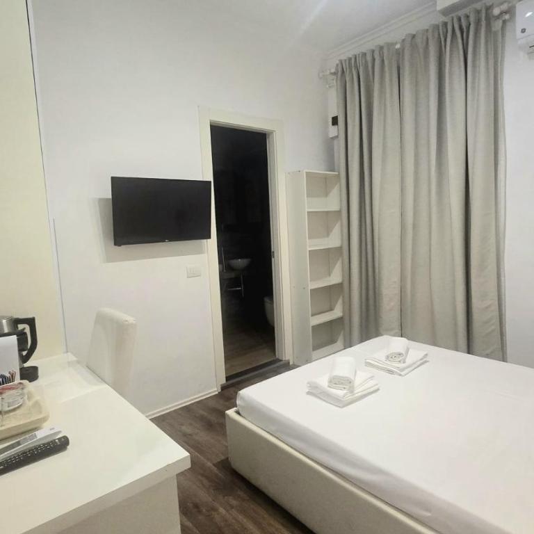 Malenki Rooms by Hostand - Doppelzimmer mit Balkon - 3